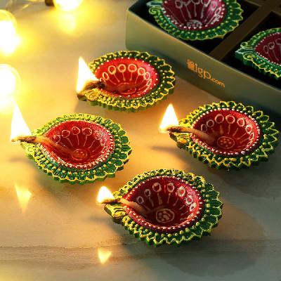   Clay Diya   