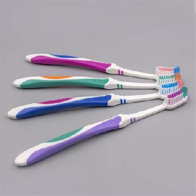 Adult Toothbrushes 