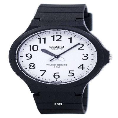 Analog Quartz Watches 