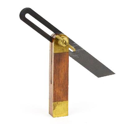 Bevel Square 
