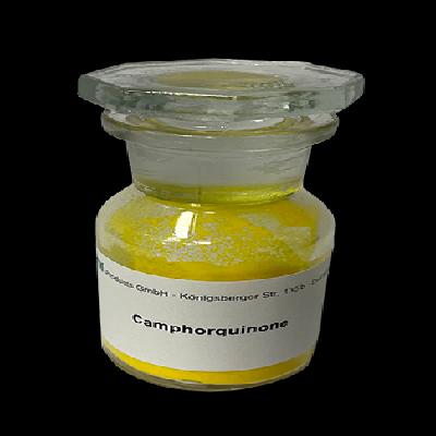 Camphorquinone 