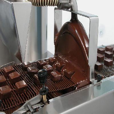 Chocolate Enrobing Machine
