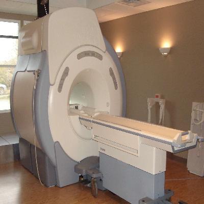 Closed MRI Machine