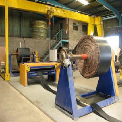 Conveyor Belt Cutting Machine