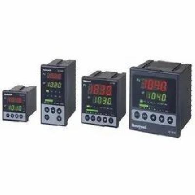 Digital Process Controller
