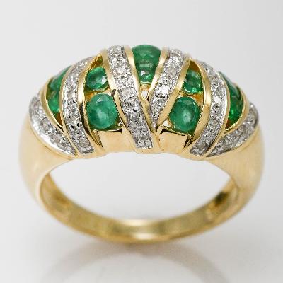 Emerald Diamond Ring