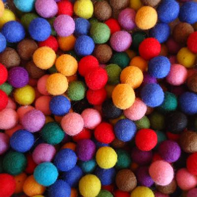 Felt Ball 