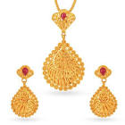 Gold Pendant Set
