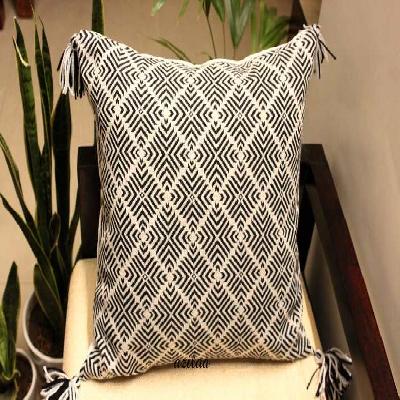 Handloom Pillow Cover