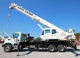 Heavy Duty Crane Rental