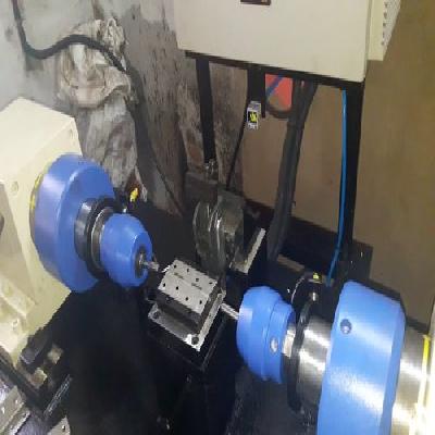 Hinges Riveting Machine
