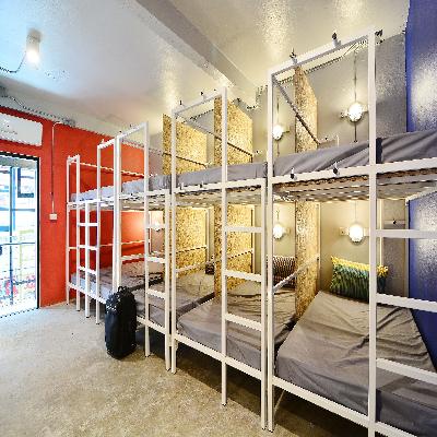 Hostel & Dormitory Bed 