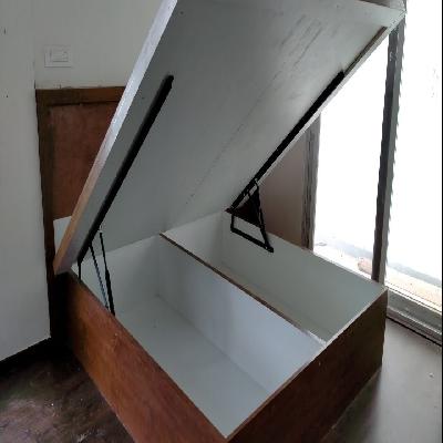 Hydraulic Bed Fitting
