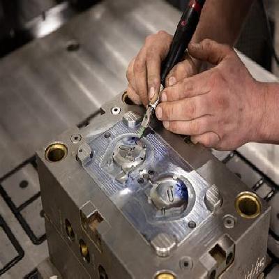 Molding Machine Repair