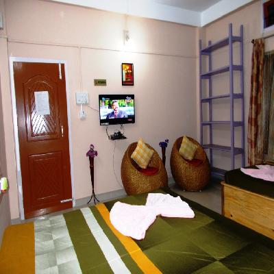 Non Ac Room Rental Service