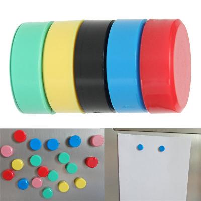 Plastic Magnet