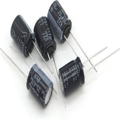 Radial Lead Capacitors