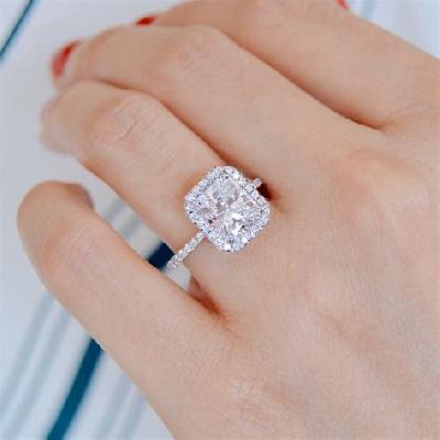 Radiant Cut Diamond 