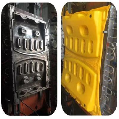 Road Barrier Mould 
