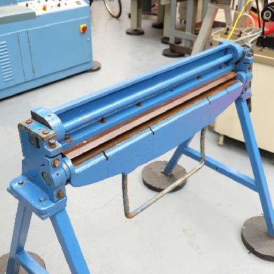 Sheet Metal Folding Machine 