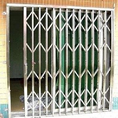 SS Collapsible Gates