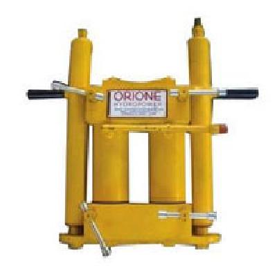 Tank Erection Jacks