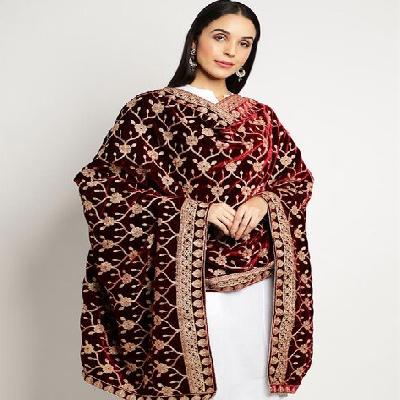 Velvet Shawl
