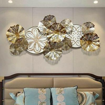 White Metal Wall Hangings