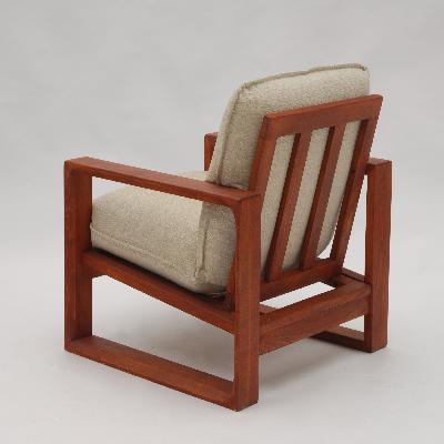 Wooden Lounge Chair 