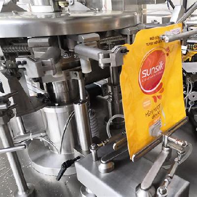 Pouch Packaging Machine