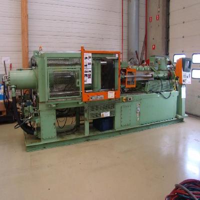 Milacron Ferromatik Plastic Injection Moulding Machine