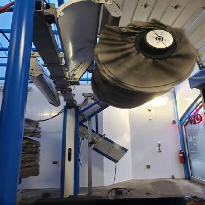 Car Wash with Drying Unit and Rim Brushes