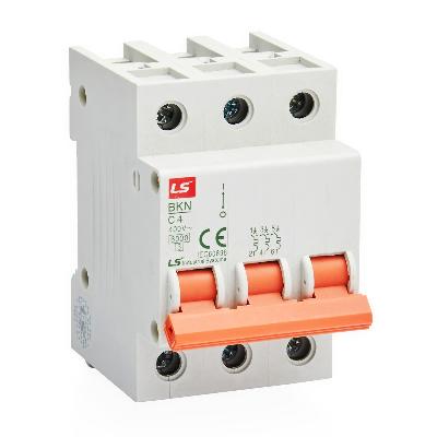 Molded Case Circuit Breakers