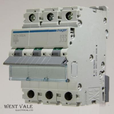 Three Phase ELCB Plus MCB 32 Amp With RCCB Digital Type.