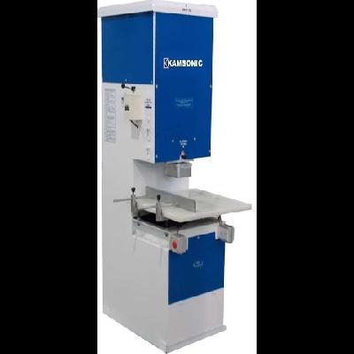 U And W Cut Carry Bag Punching Machine