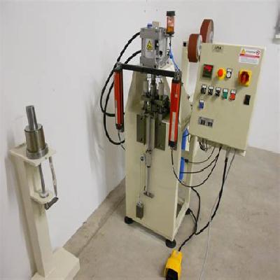 Pneumatic Shearing Machine