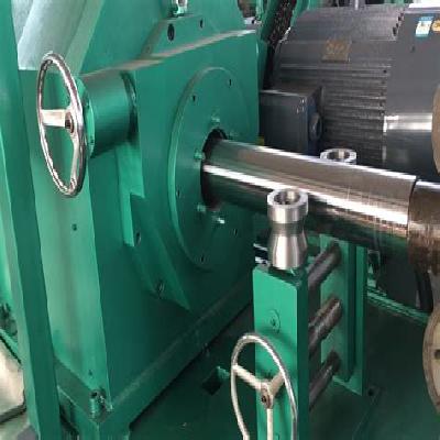 Round Bar Peeling Machine