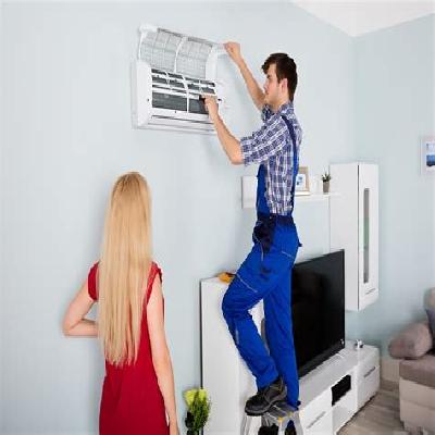 Split Airconditioner installation