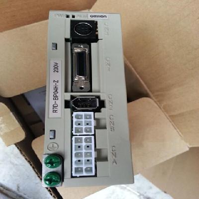 OMRON SERVO DRIVE R7D-BP04H