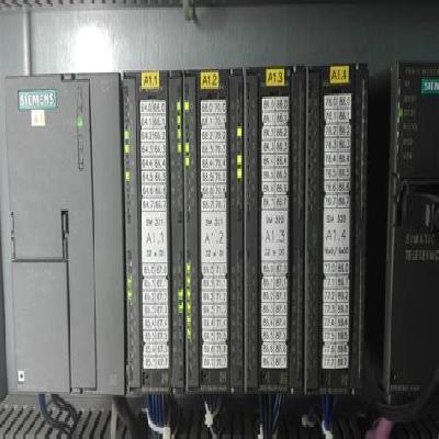 SIEMENS S7-300 PLC