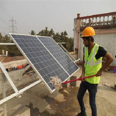 Solar Power Plant Maintenance