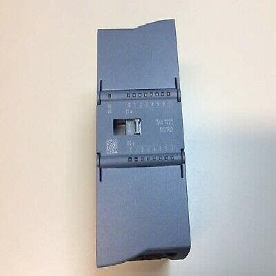 Siemens S7 1200 MODULE 6ES7 223 1PH32 0XB0