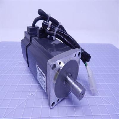 Mitsubishi HC-MFS43 AC Servo Motor