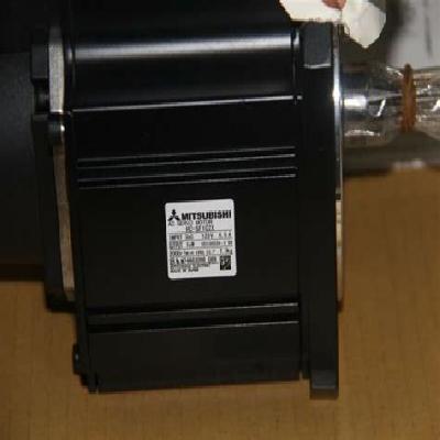 Mitsubishi Servo Motor HC-SF102X