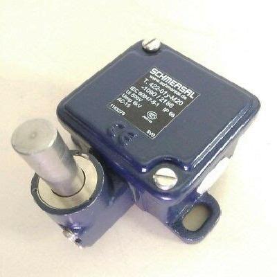 Schmersal Limit Switch TR 422 - 01Y-T