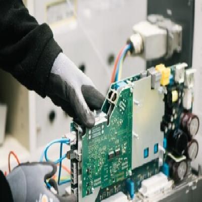 LENZE I950 Servo Inverter Repairing