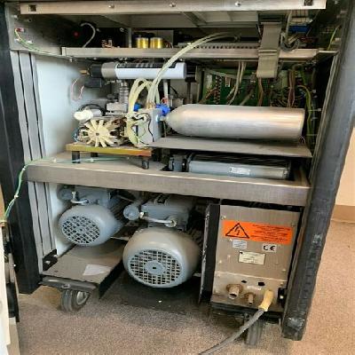 Helium Leak Detection Leybold