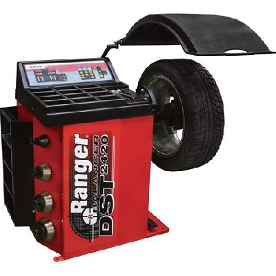 Wheel Balancer Machine