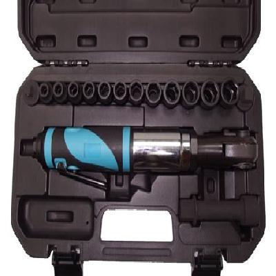 Thru-Hole Impacting Ratchet Wrench Set