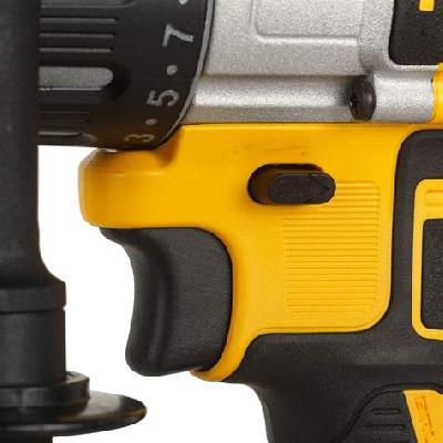 Dewalt DCD996P2 18V Li-Ion Brushless Premium Hammer Drill Driver